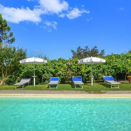 Holiday home Casa Delia *